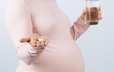 Thiếu vitamin khi mang thai có nguy hiểm không? [Giải đáp chi tiết]