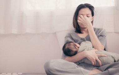 Vì sao phụ nữ dễ bị viêm âm đạo sau sinh? [Tìm hiểu chi tiết]