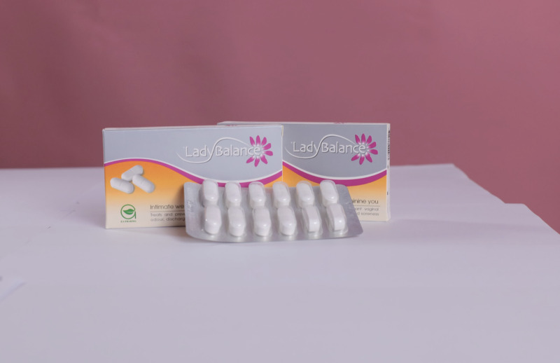 so-sanh-vien-dat-phu-khoa-va-thuoc-uong-1